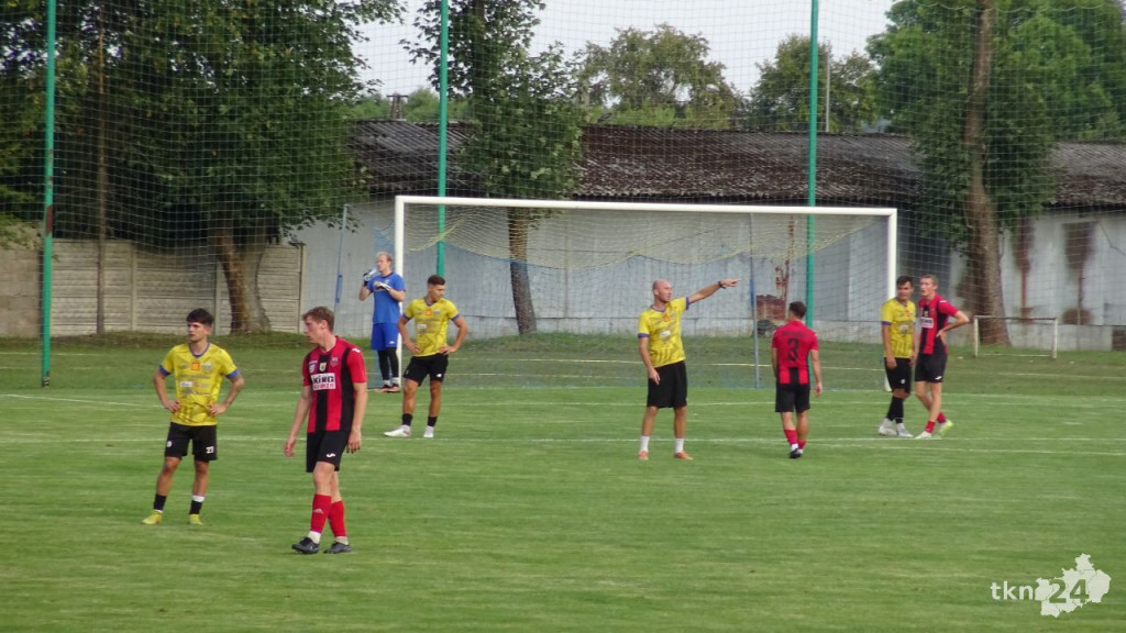 Neptun na remis z Oskarem Przysucha [fotorelacja]