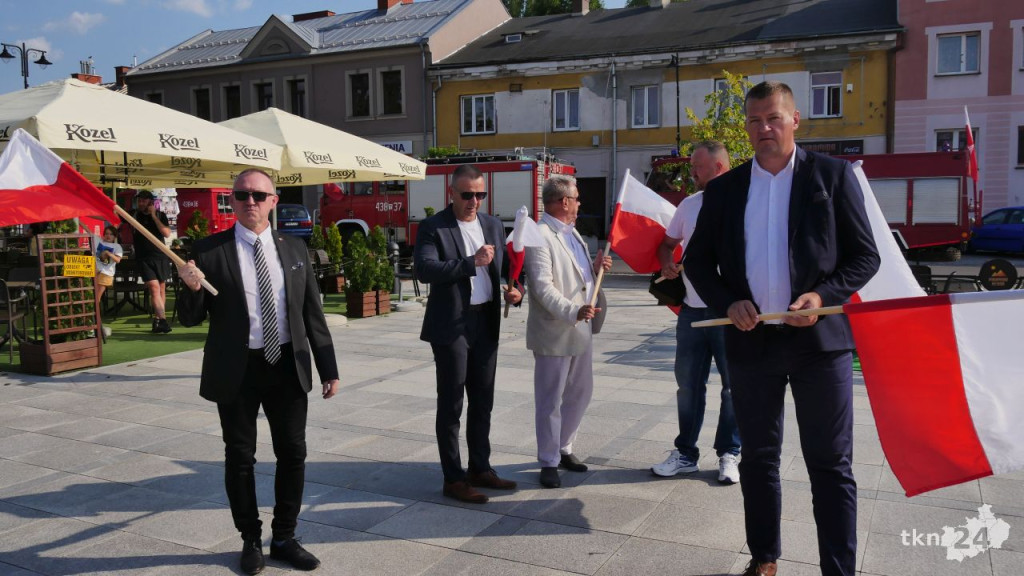 Godzina W w Końskich. Zobaczcie co działo się na rynku [wideo, zdjęcia]