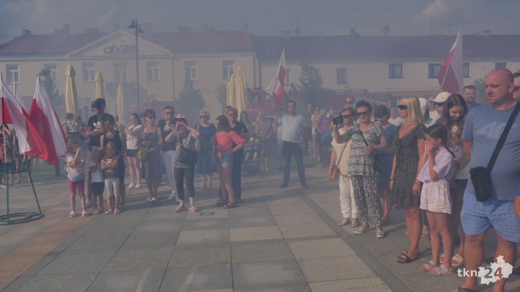 Godzina W w Końskich. Zobaczcie co działo się na rynku [wideo, zdjęcia]