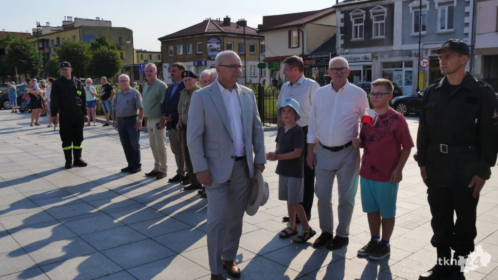 Godzina W w Końskich. Zobaczcie co działo się na rynku [wideo, zdjęcia]