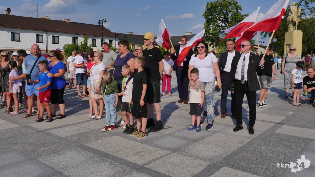 Godzina W w Końskich. Zobaczcie co działo się na rynku [wideo, zdjęcia]