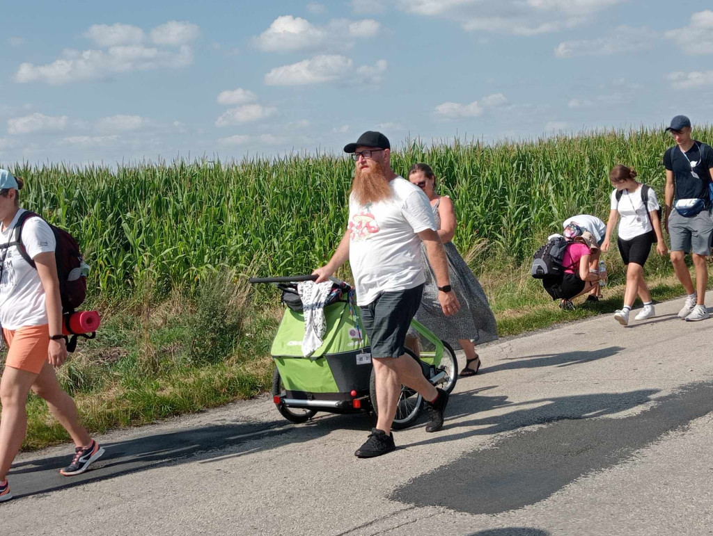 Piątek na pielgrzymce. Zobaczcie zdjęcia