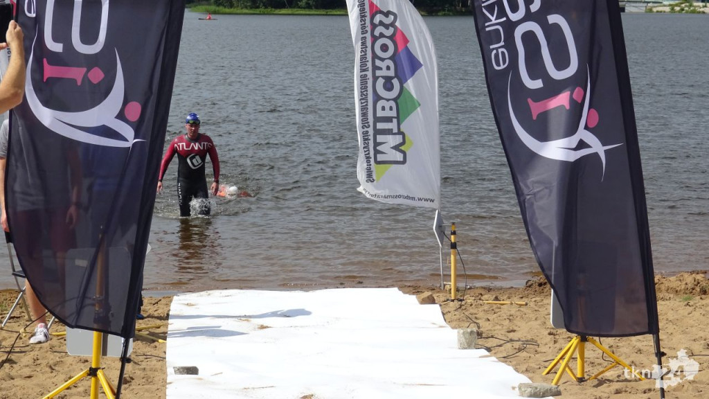 Triathloniści rywalizowali w Sielpi. Za nami piękne zawody [wideo, zdjęcia]