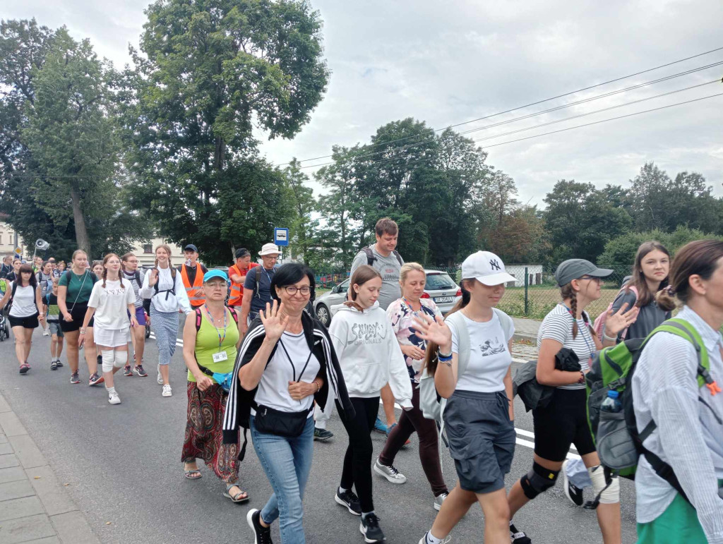 Niedziela na pielgrzymce. Z Maluszyna do Kolonii Raczkowic