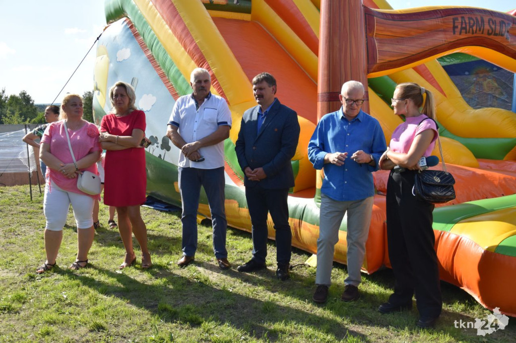 Nowa samowystarczalna świetlica została otwarta w Sierosławicach [wideo, zdjęcia]