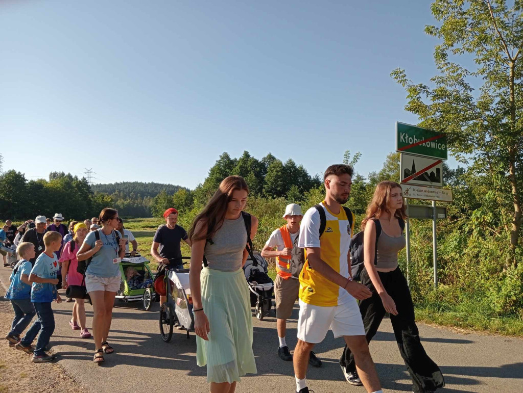 Dotarli na Jasną Górę. Koneccy pielgrzymi na mecie pątniczego szlaku [zdjęcia]