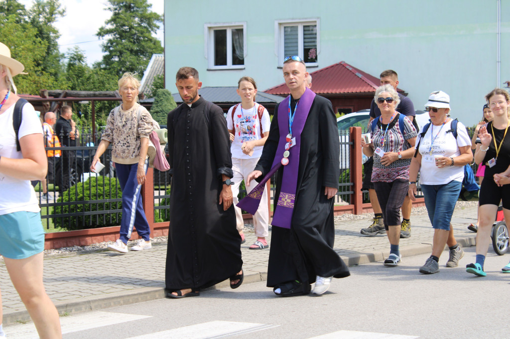 Gmina Smyków gościła pielgrzymów z Radomia [zdjęcia]