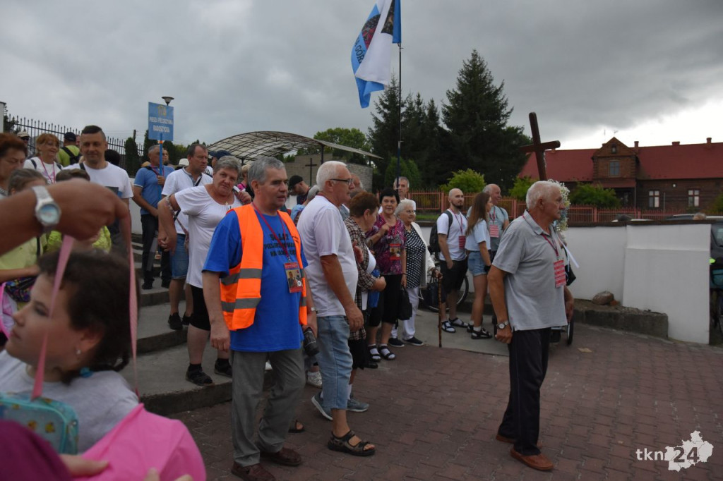 174. Radoszycka Pielgrzymka wyruszyła do Częstochowy [wideo, zdjęcia]