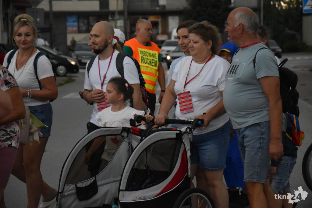 174. Radoszycka Pielgrzymka wyruszyła do Częstochowy [wideo, zdjęcia]