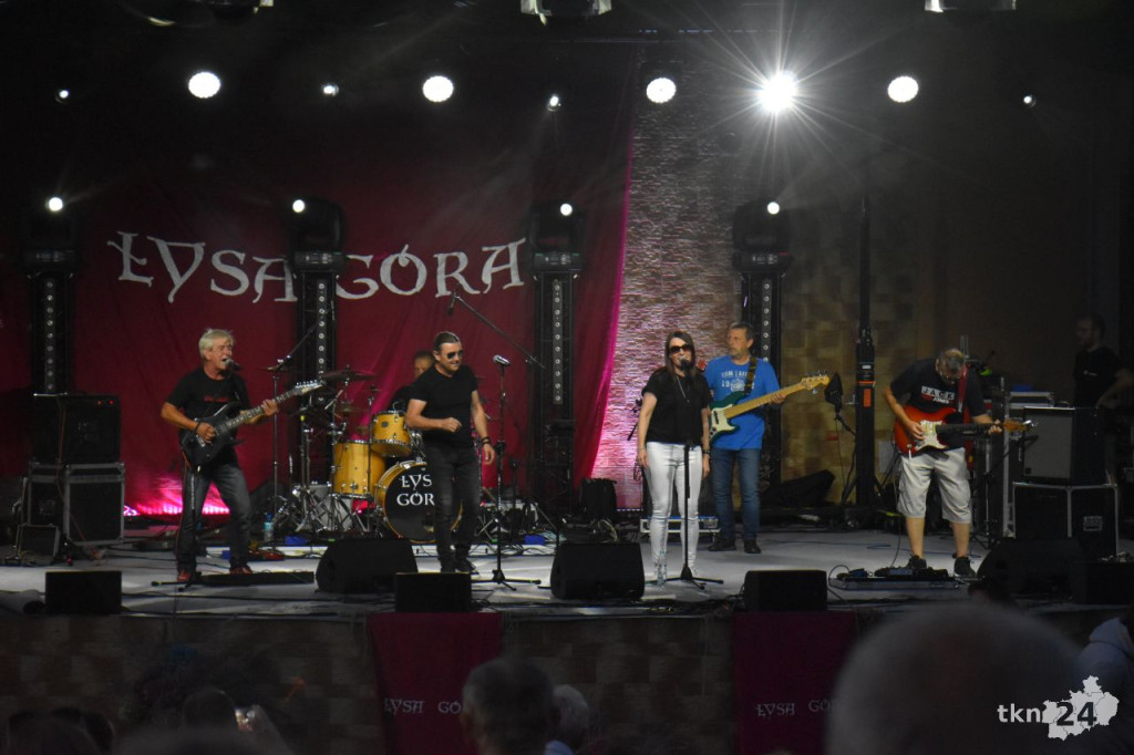 Niedziela na Dniach Stąporkowa 2024 z Łysą Górą i Teatrem Ognia [wideo, zdjęcia]