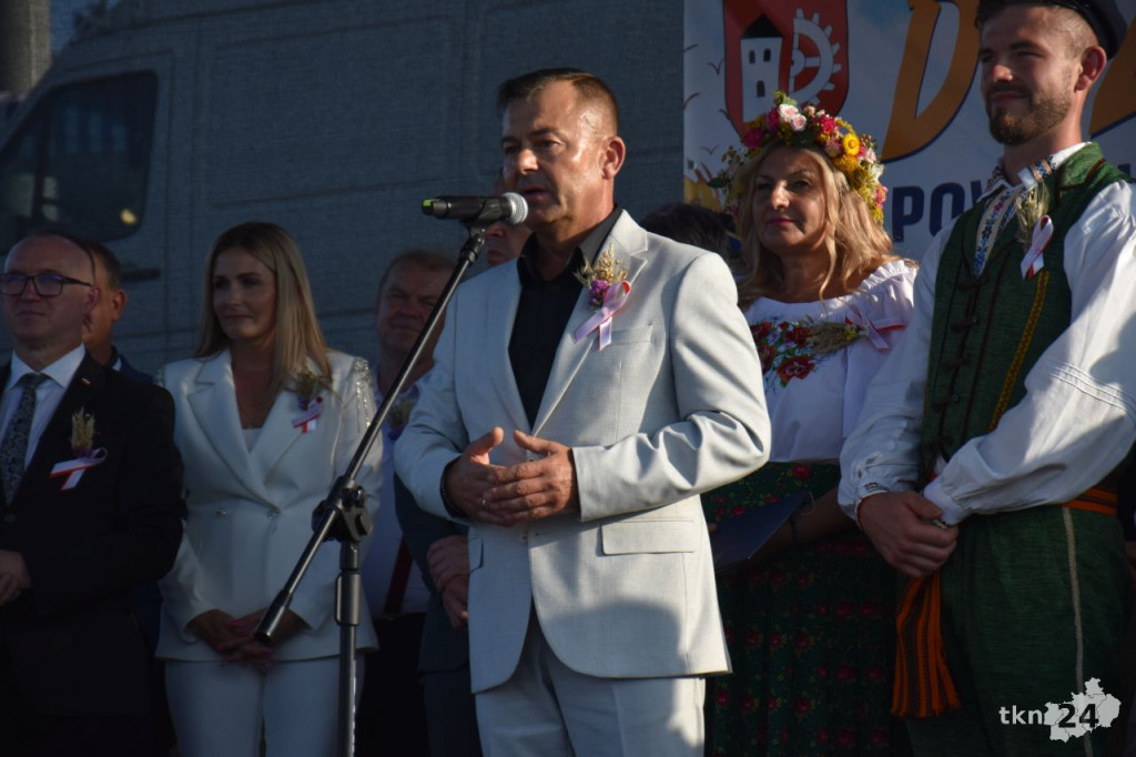 Dożynki powiatu koneckiego i gminy Słupia Konecka w rytmach disco-polo [wideo, zdjęcia]
