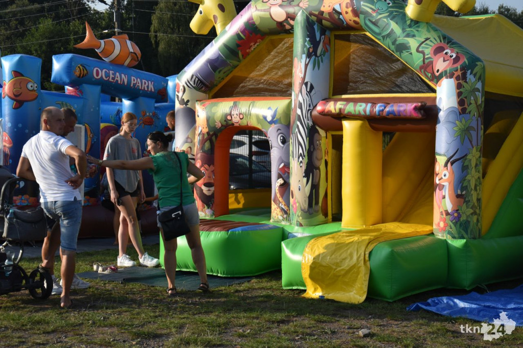 Dożynki powiatu koneckiego i gminy Słupia Konecka w rytmach disco-polo [wideo, zdjęcia]