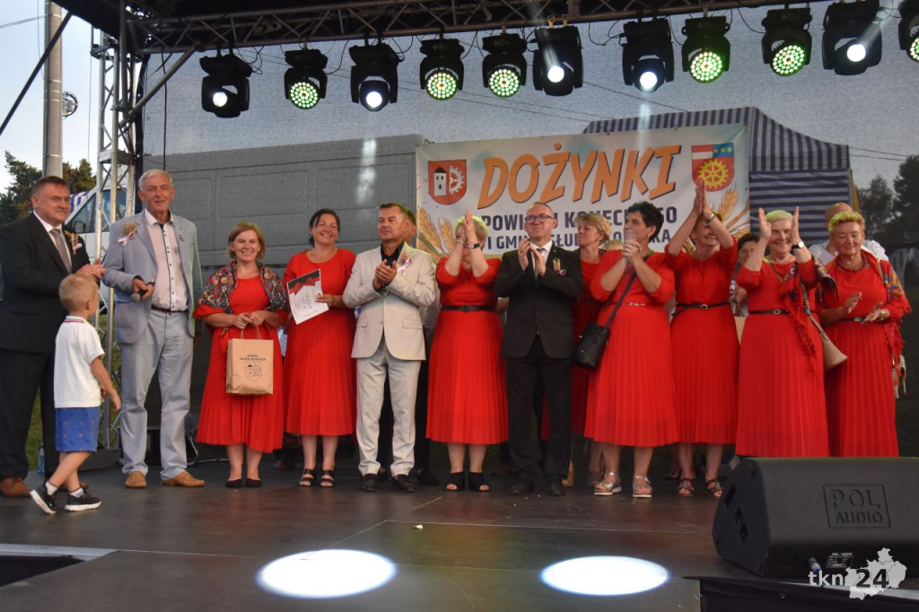 Dożynki powiatu koneckiego i gminy Słupia Konecka w rytmach disco-polo [wideo, zdjęcia]
