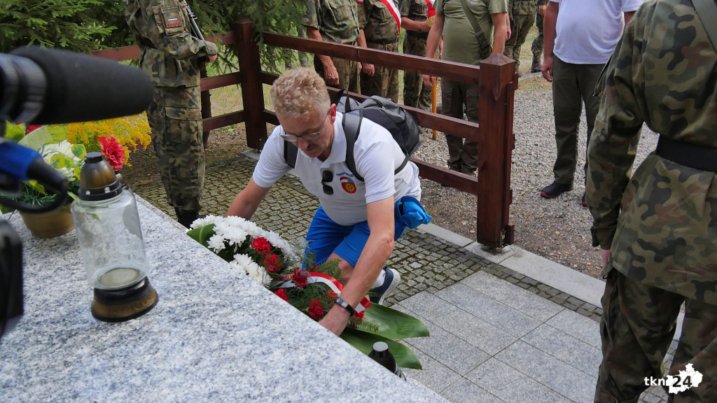 Powiat konecki zaprosił na nocny patriotyczny marsz [wideo, zdjęcia]