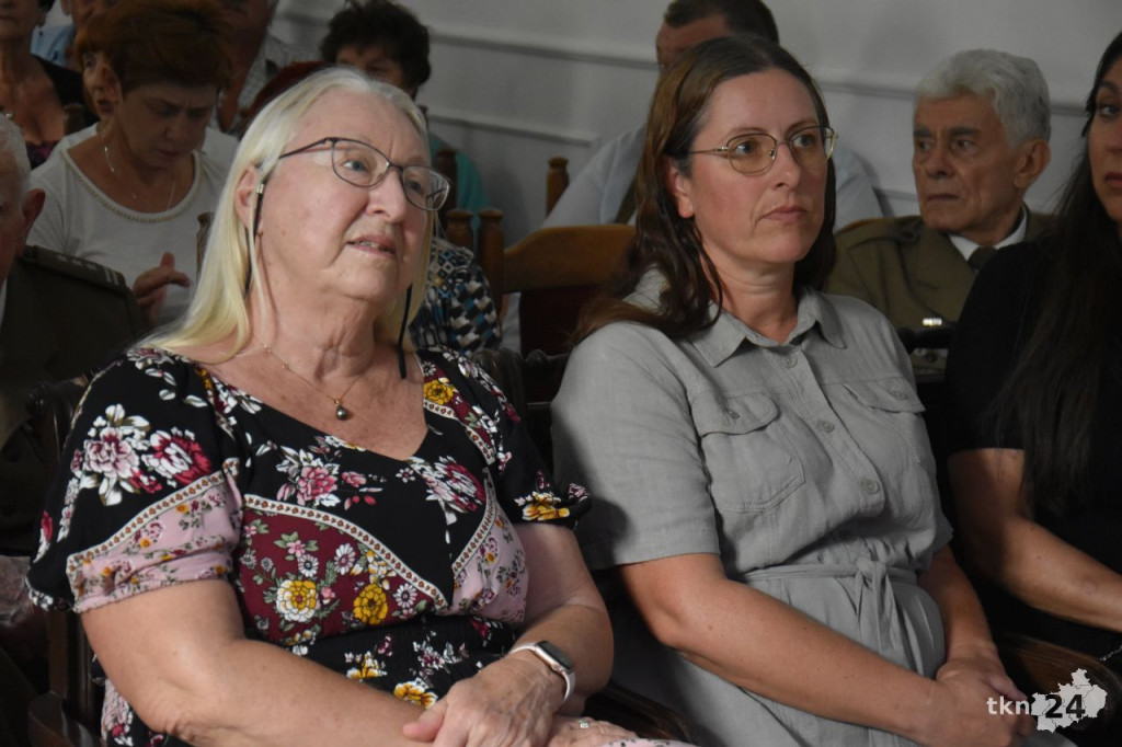 Cichociemni od `Szarego`. Historia braci Wiechułów. Premiera książki podczas Koneckiego Września [wideo, zdjęcia]