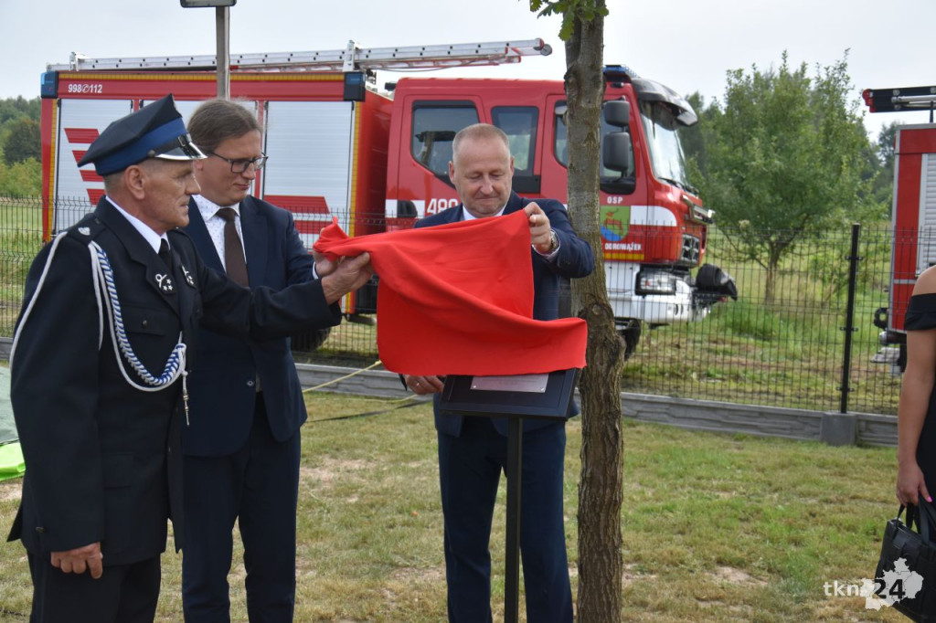 Strażacy z OSP Gosań mieli powód do świętowania. To już 100 lat jednostki [wideo, zdjęcia]
