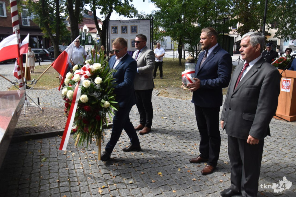 Mieszkańcy Radoszyc upamiętnili 80. rocznicę pacyfikacji miasta [wideo, zdjęcia]