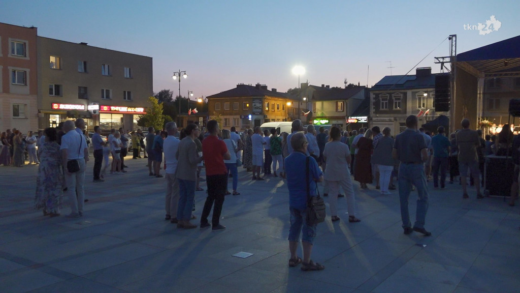 Niedziela na Koneckim Wrześniu. Msza święta i koncert [wideo, zdjęcia]
