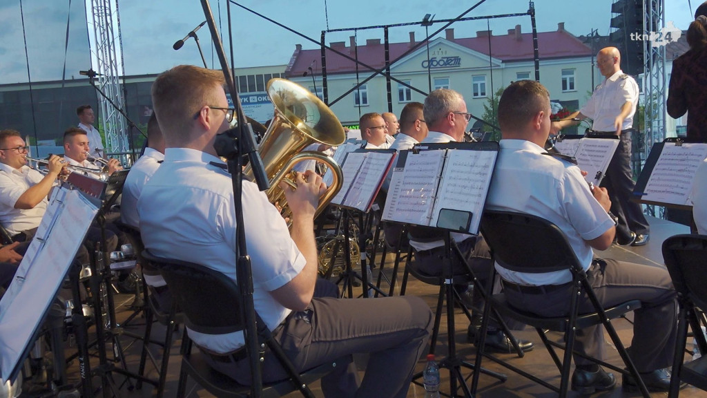 Niedziela na Koneckim Wrześniu. Msza święta i koncert [wideo, zdjęcia]
