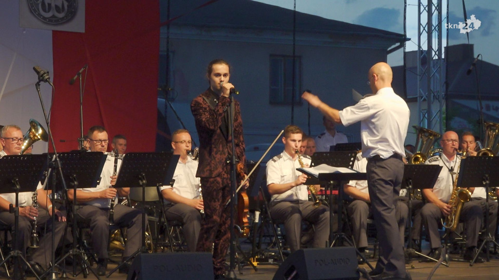 Niedziela na Koneckim Wrześniu. Msza święta i koncert [wideo, zdjęcia]