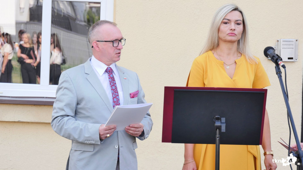 Pierwszy dzwonek już wybrzmiał! Odwiedziliśmy koneckie szkoły [wideo, zdjęcia]