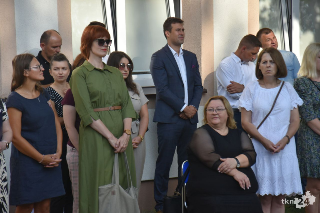 Pierwszy dzwonek już wybrzmiał! Odwiedziliśmy koneckie szkoły [wideo, zdjęcia]