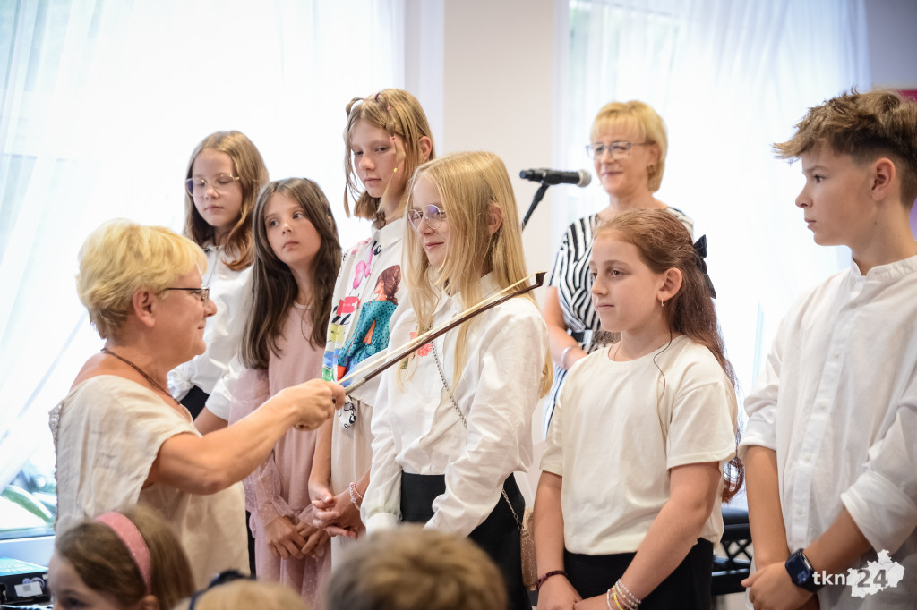 Rozpoczęcie roku szkolnego 2024/2025 w Państwowej Szkole Muzycznej I Stopnia w Końskich [zdjęcia]