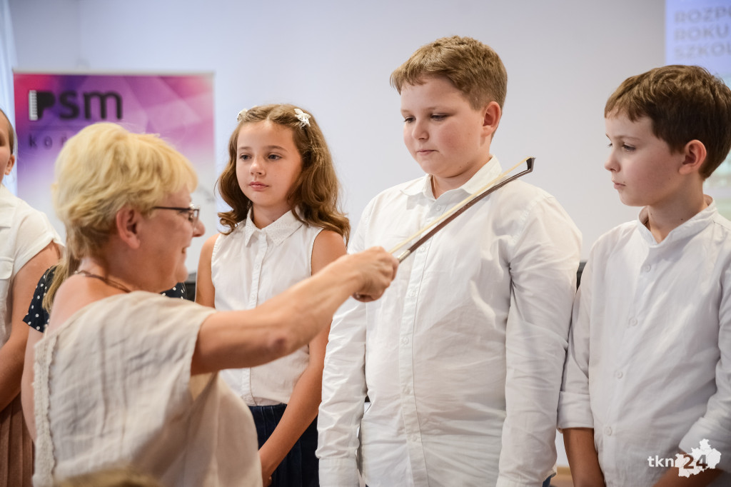 Rozpoczęcie roku szkolnego 2024/2025 w Państwowej Szkole Muzycznej I Stopnia w Końskich [zdjęcia]