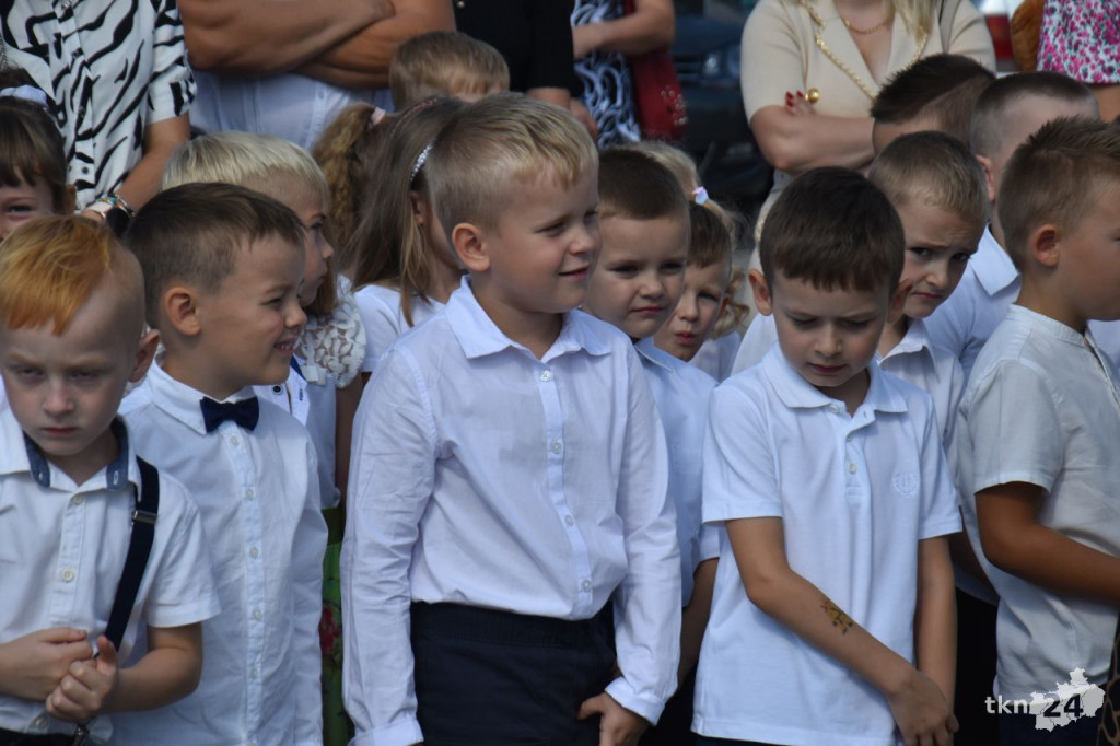 W Rudzie Malenieckiej uroczyście otwarto przedszkole [wideo, zdjęcia]