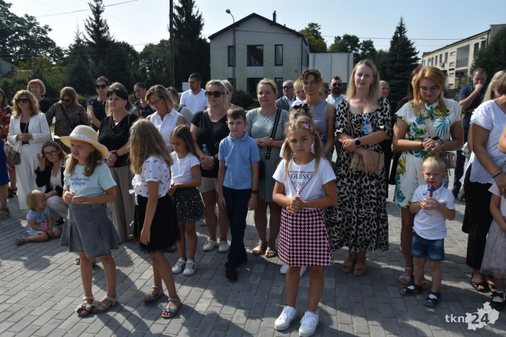 W Rudzie Malenieckiej uroczyście otwarto przedszkole [wideo, zdjęcia]