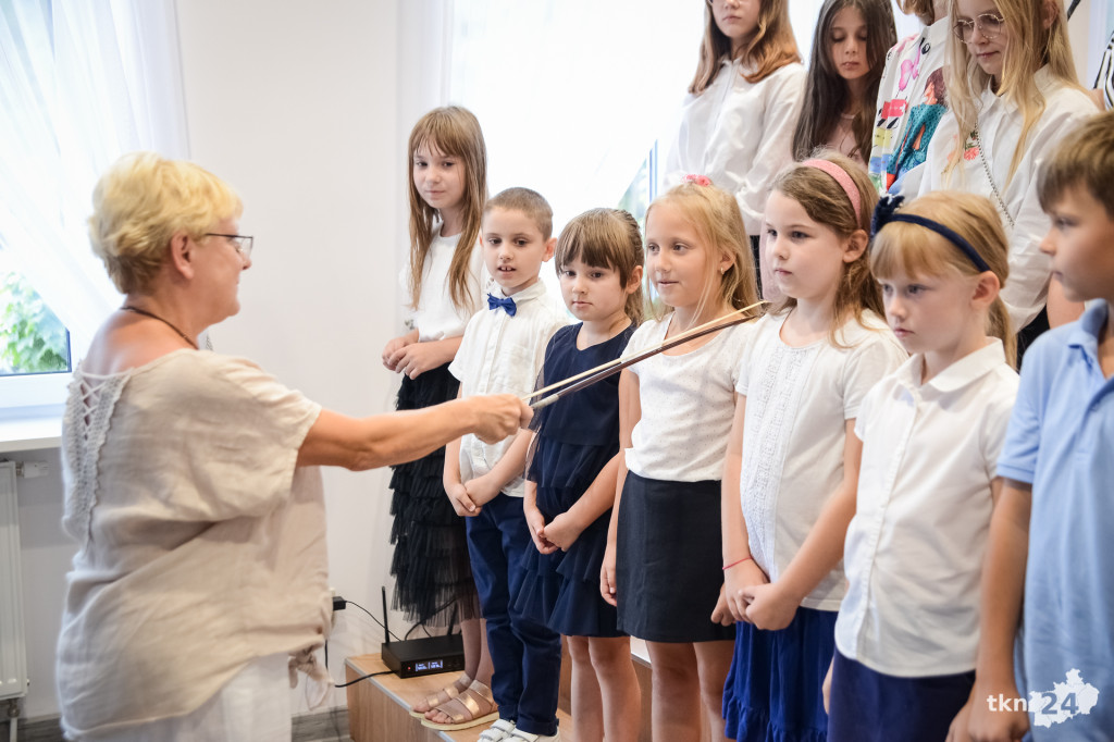Rozpoczęcie roku szkolnego 2024/2025 w Państwowej Szkole Muzycznej I Stopnia w Końskich [zdjęcia]