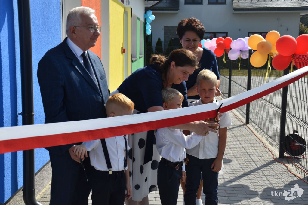 W Rudzie Malenieckiej uroczyście otwarto przedszkole [wideo, zdjęcia]