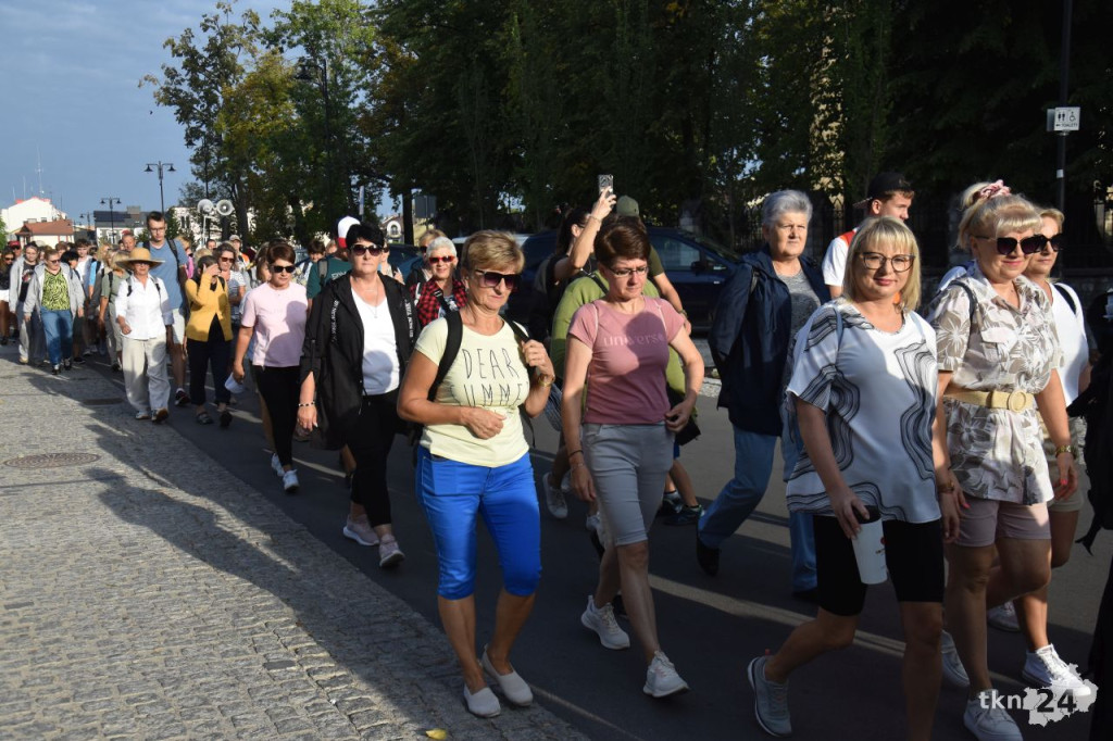Pielgrzymka do Czarnej w 25. rocznicę Koronacji Obrazu Matki Bożej Wychowawczyni