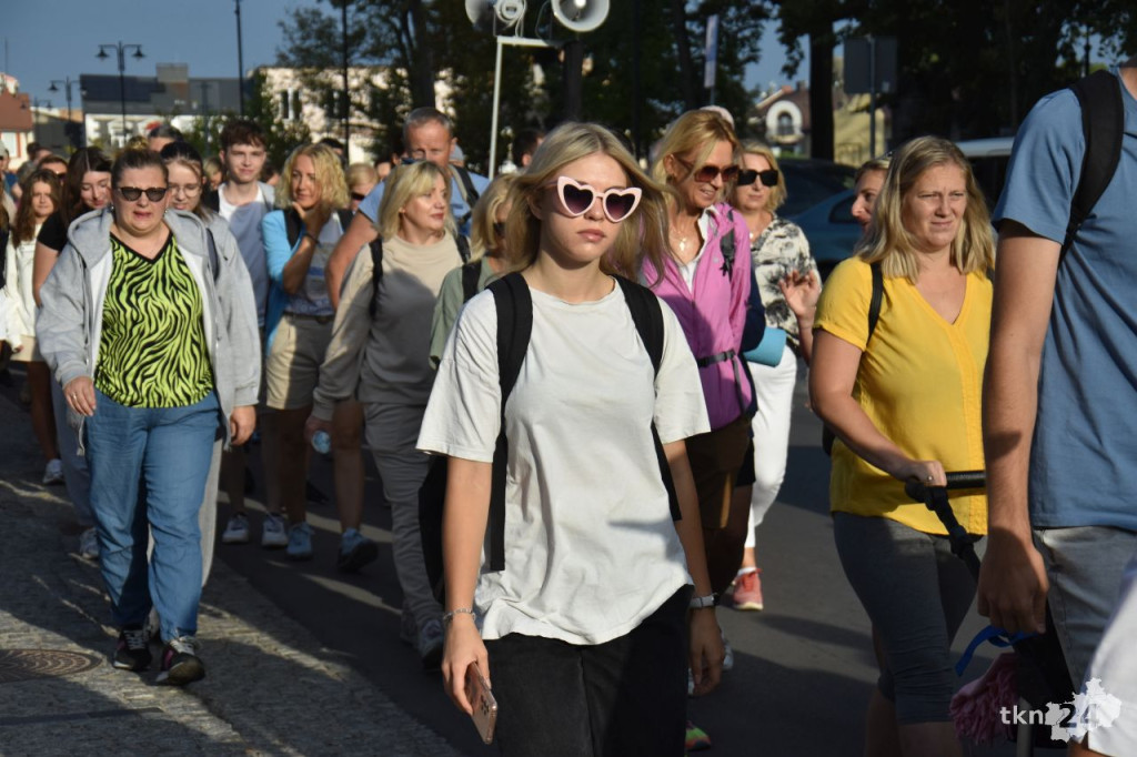 Pielgrzymka do Czarnej w 25. rocznicę Koronacji Obrazu Matki Bożej Wychowawczyni