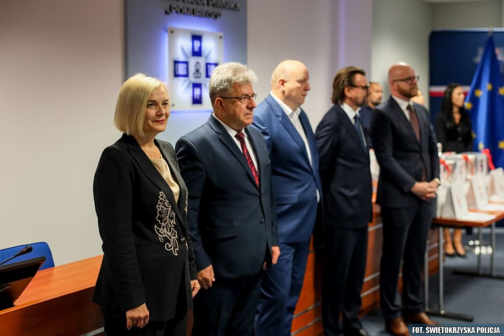 Policjanci z Końskich wśród najlepszych w województwie [zdjęcia]