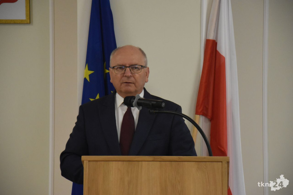 Rada Miejska w Końskich wesprze finansowo powodzian. Relacja z piątkowych obrad [wideo, zdjęcia]