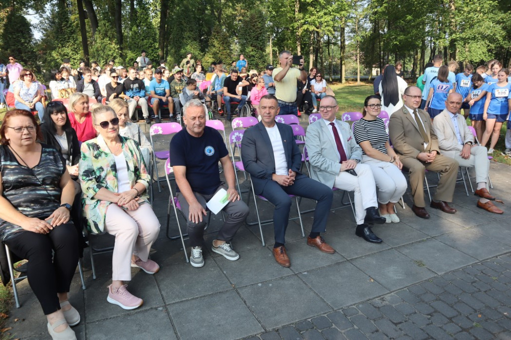 Biegi Przełajowe w Baryczy. Najlepsi pojadą na Mistrzostwa Polski [zdjęcia]
