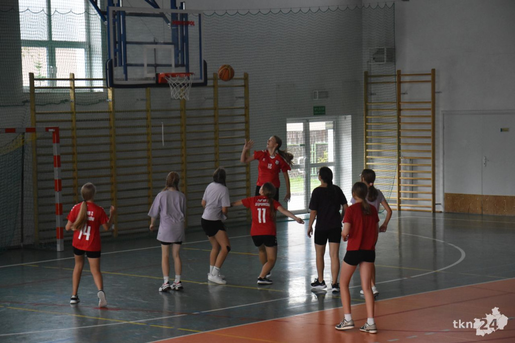 W Stąporkowie obchodzono Tydzień Sportu [wideo, zdjęcia]
