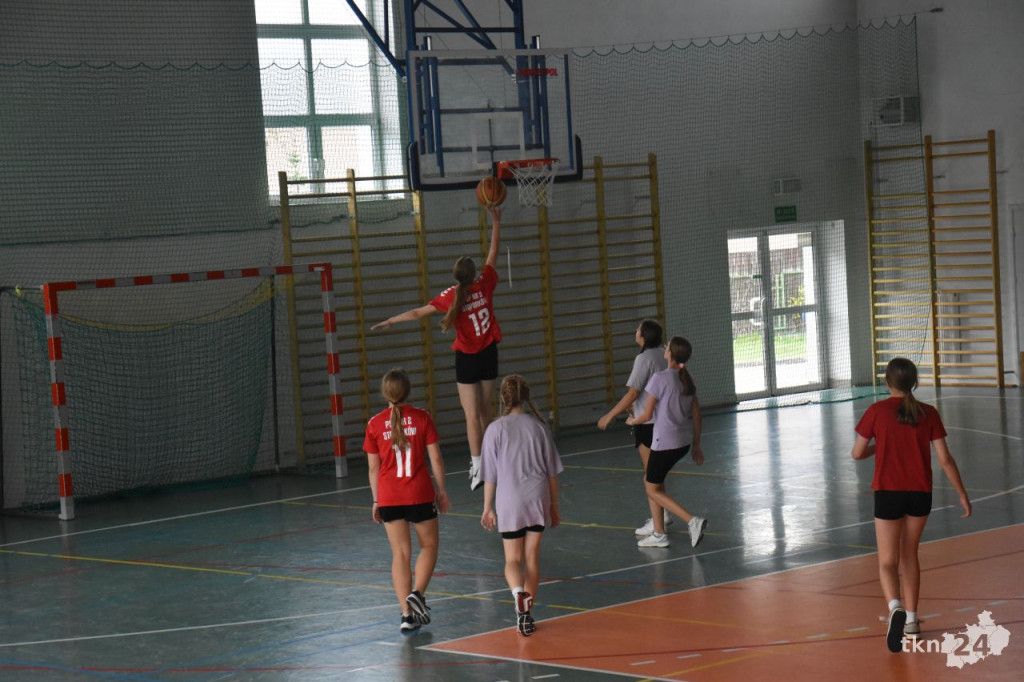 W Stąporkowie obchodzono Tydzień Sportu [wideo, zdjęcia]