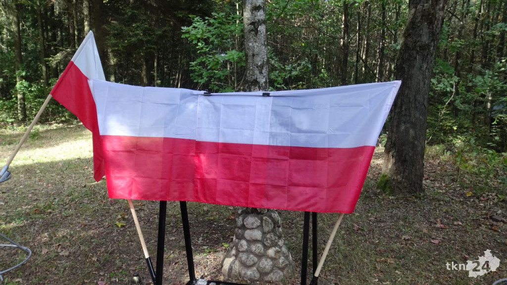 Uczcili pamięć poległych pod Gruszką - Jóźwikowem. Stanęła nowa tablica [wideo, zdjęcia]