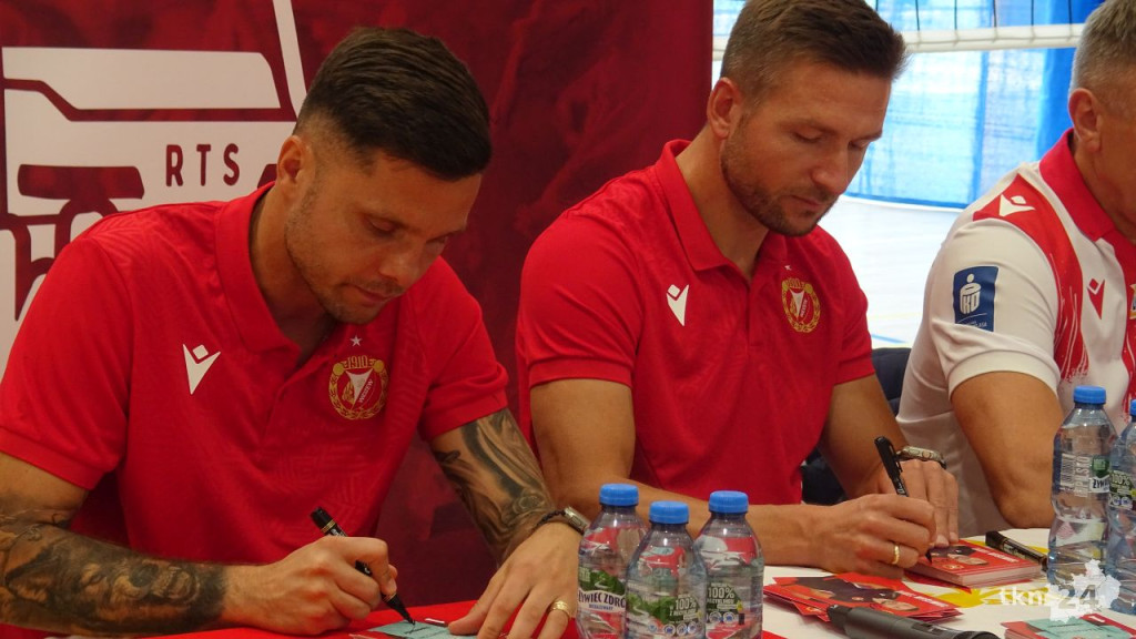 Widzew w Końskich! Znani piłkarze opowiadali młodzieży o klubie [wideo, zdjęcia]