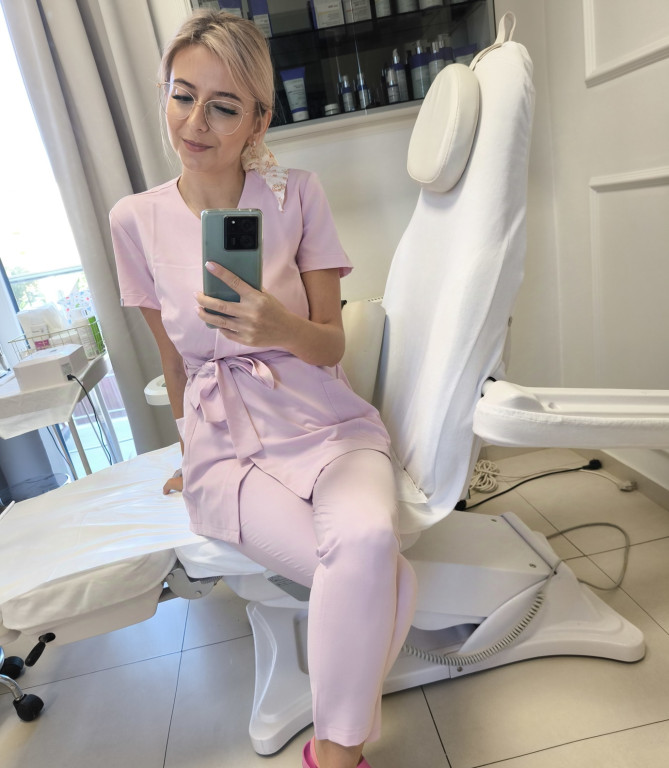 Aleksandra Zielińska mistrzynią w stylizacji paznokci! [zdjęcia]