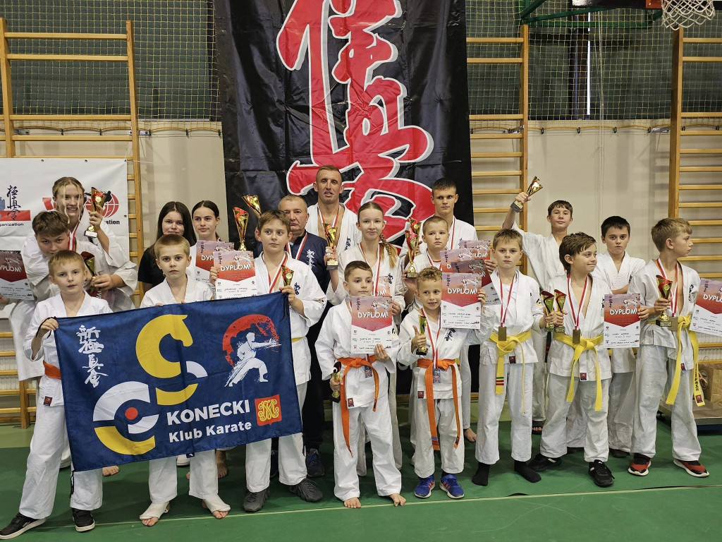 Medalowy szał. Koneccy karatecy znów znakomici! [zdjęcia]