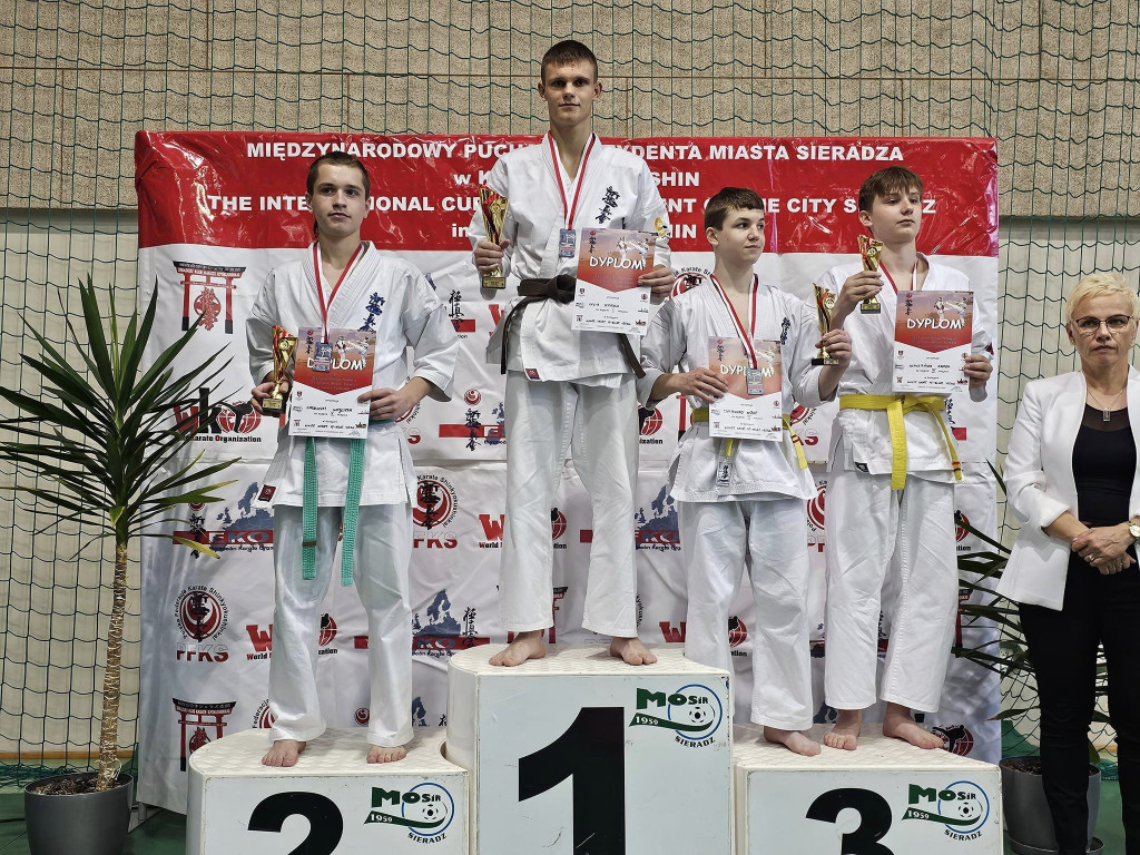 Medalowy szał. Koneccy karatecy znów znakomici! [zdjęcia]