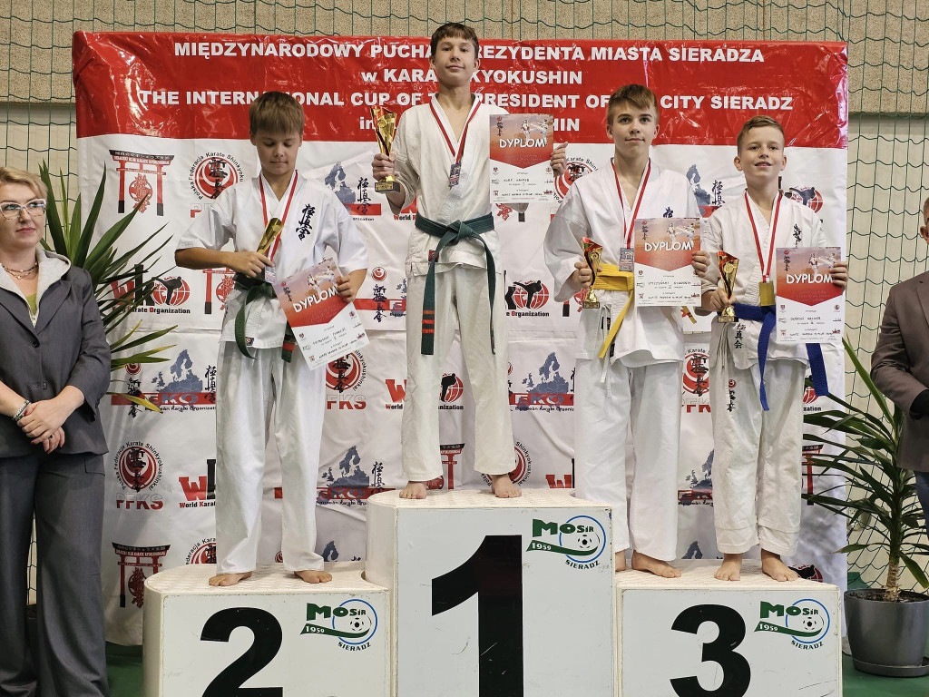 Medalowy szał. Koneccy karatecy znów znakomici! [zdjęcia]