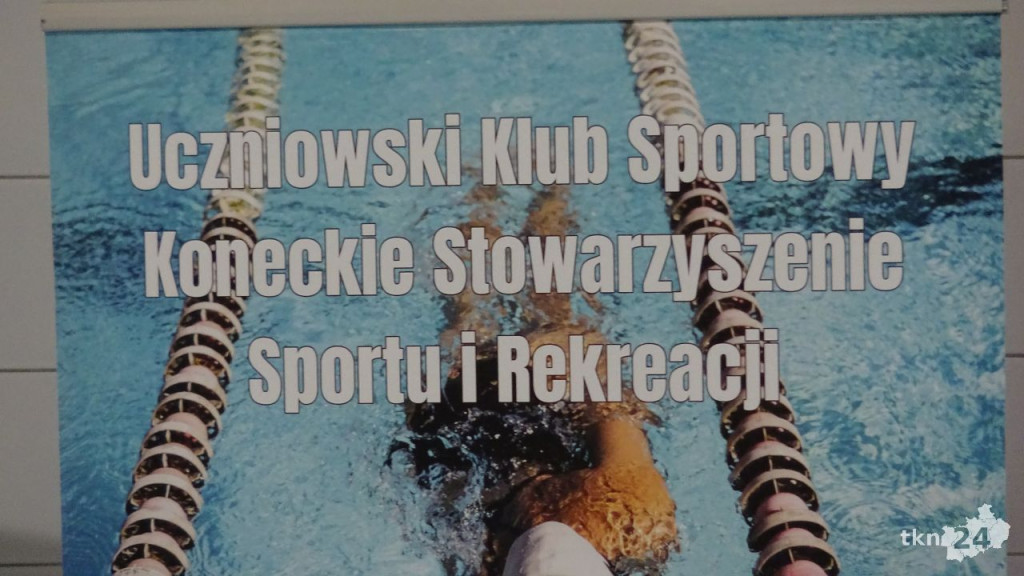 Ponad setka dzieci w basenie. Za nami zawody o Puchar Marszałka [wideo, zdjęcia]