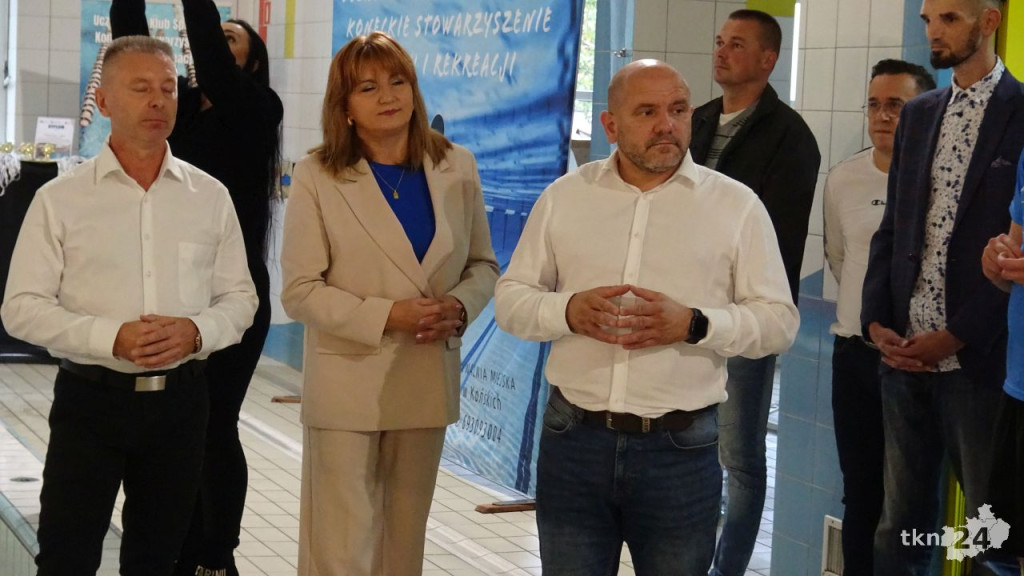 Ponad setka dzieci w basenie. Za nami zawody o Puchar Marszałka [wideo, zdjęcia]