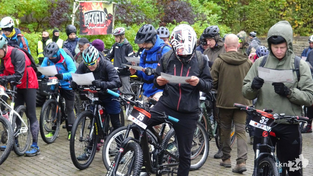 Piekielny Bike Orient wystartował w Niekłaniu [wideo, zdjęcia]