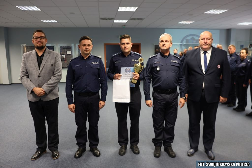 Piotr Przygodzki z KPP Końskie z trzecim miejscem w Turnieju Służby Dyżurnej [zdjęcia]