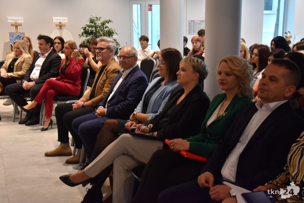 Wojewódzki konkurs `Mam Talent` miał miejsce w Koneckim Centrum Kultury [wideo, zdjęcia]